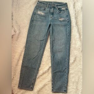 American Eagle, Size 00, Mid-Rise, Medium/Dark Wash, Mom jeans